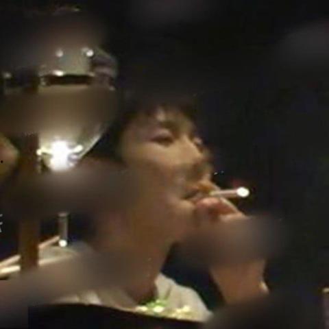 王源抽烟爆料视频播放下载,网络热议与下载热潮